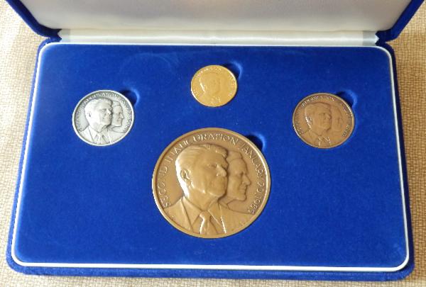 NEW ITEM Medallic Art Ronald Reagan Limited Numbered Edition 1985 Inaugural Medal Set with 14K Gold